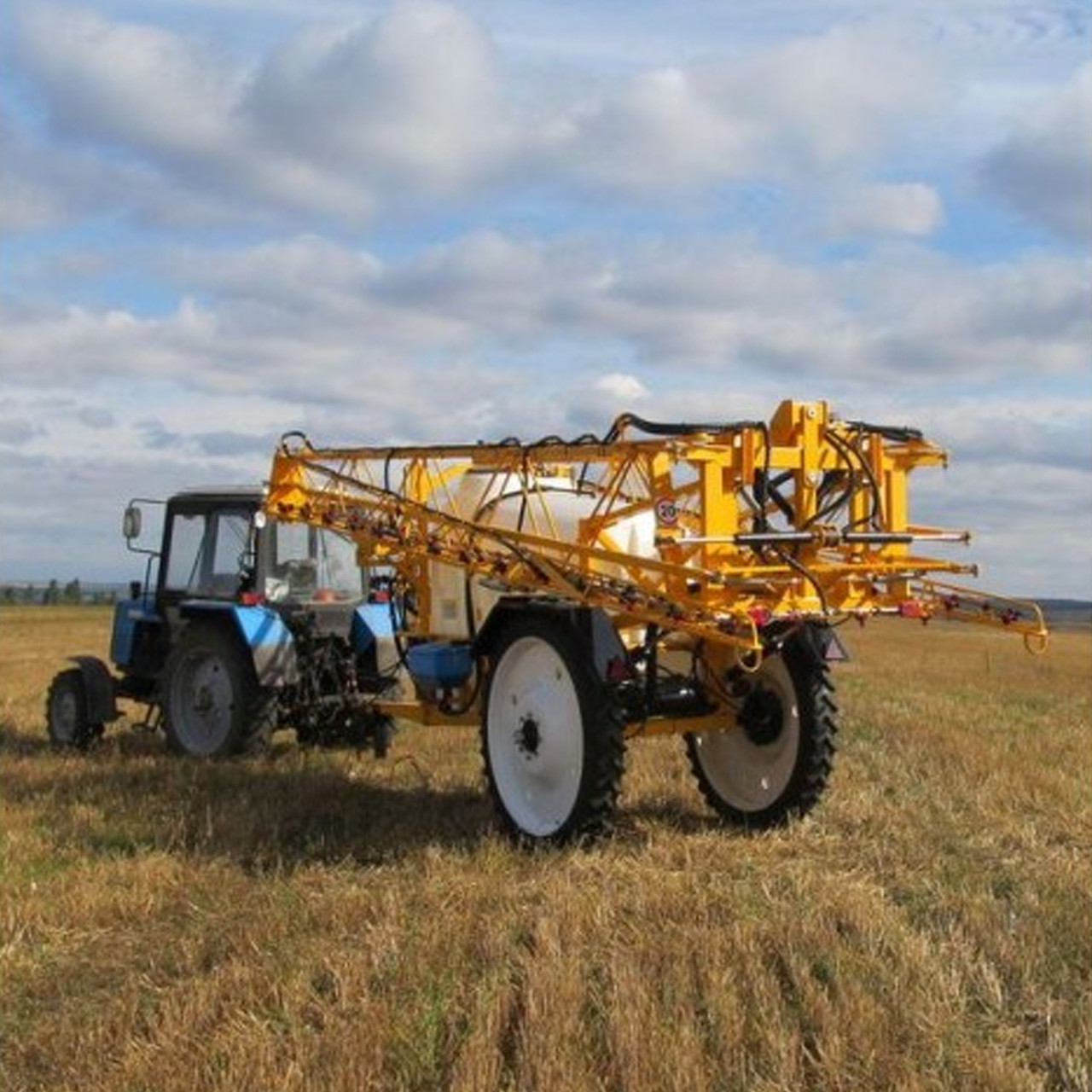 Обприскувач причіпний ТИТАН-3000-24 (АСУ, Bravo-400S Seletron, міксер 28 л, 3 розпилювачі IDK промивання 170)