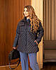 Жіноча стьобана куртка-сорочка на синтепоні 100 на кнопках осінь-весна напівбатал і батал, фото 2
