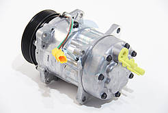 Компресор кондиціонера Citroen Berlingo/Peugeot Partner 1.4-2.2HDI 98-  8FK351127-991