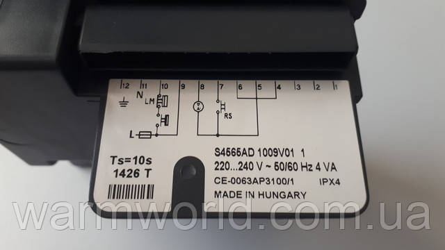 S4565AD 1009V01 1 220...240V 50/60Hz 4VA CE-0063AP3100/1 IPX4 Made in Hungary Ts=10s 1426 T