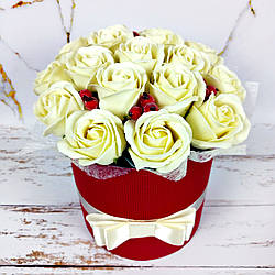 Букет із мила.Букет з мильних квітів, 15 троянд. Подарунок на День народження, День вчителя,8 Березня