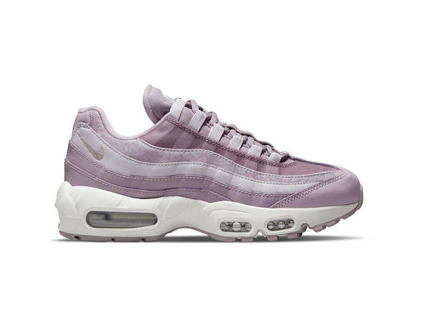 Nike air 95 womens deals