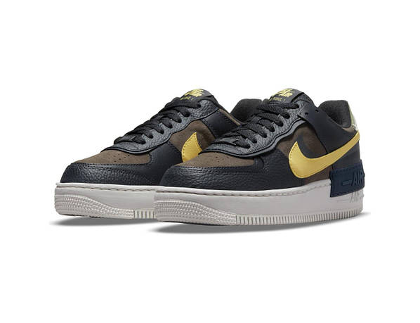 Nike air force 1 junior black and gold 2025