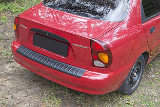 Захисна накладка заднього бампера Chevrolet Lanos 2005-2017 р.в. Шевролет Ланос