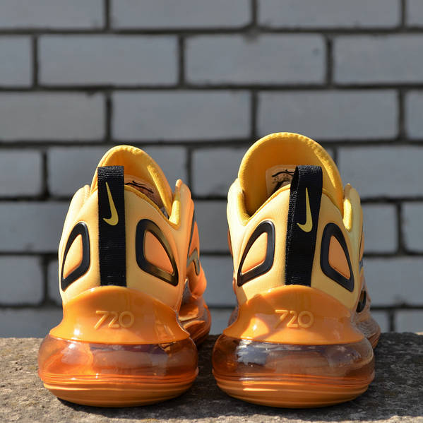 Nike air 720 2019 hotsell