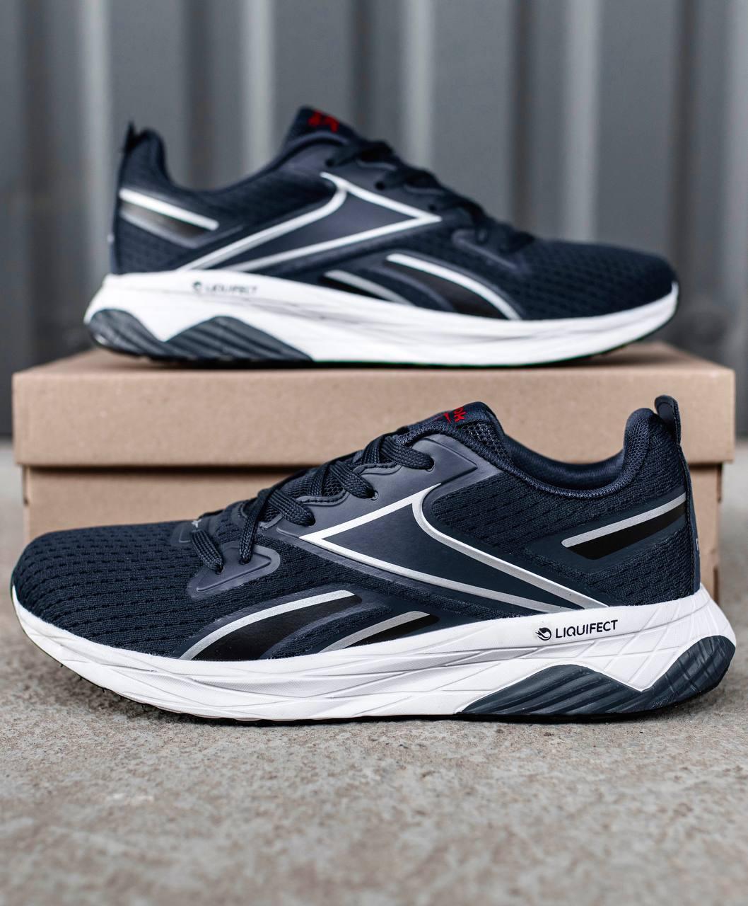 Модні чоловічі кросівки Рибок. Кросівки на щодень Reebok чоловічі.