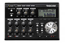 Портастудії Tascam DP-004