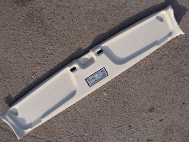 Накладка стелі ВАЗ 2101 2107 з ліхтарем.  Завод Свибрань.