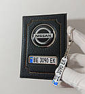 Обкладинка для автодокументів Nissan з золотою рамкою, фото 2