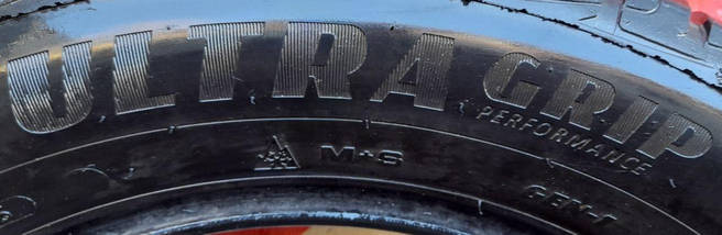 Шины б у 215/60R16 зима GOODYEAR ULTRA GRIP, фото 3