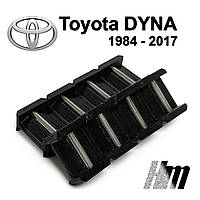 Втулка ограничителя двери, фиксатор, вкладыши ограничителей дверей Toyota DYNA 1984 - 2017