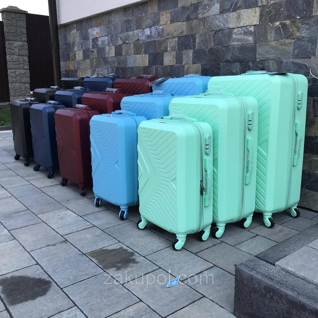 Комплект дорожніх валіз RGL X-1 3в1 L+M+S