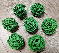 Декор шарики из ротанга 2,5 см. Зеленый