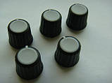 Ручка (гума) потенціометра 15.5x16mm з ніжкою для пультів, колонок, фото 4