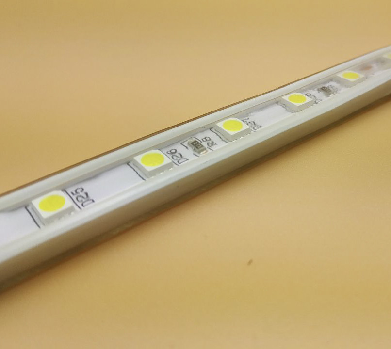 Світлодіодна стрічка Premium SMD 5050 60 шт./м IP67 220В біла