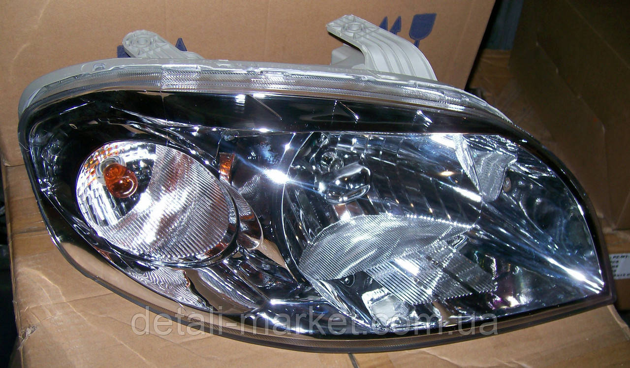 Фара для Авео Т250 з коректором