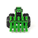 Іграшковий трактор John Deere Kids Monster Treads з ковшем і великими колесами (47327), фото 3