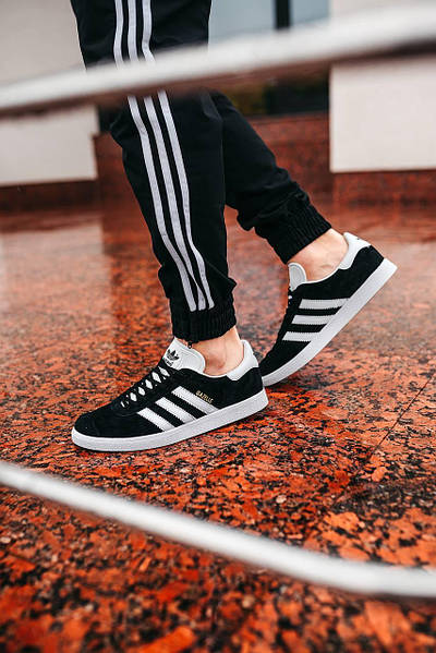 Adidas gazelle black outfit sales