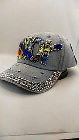 Кепки та бейсболки