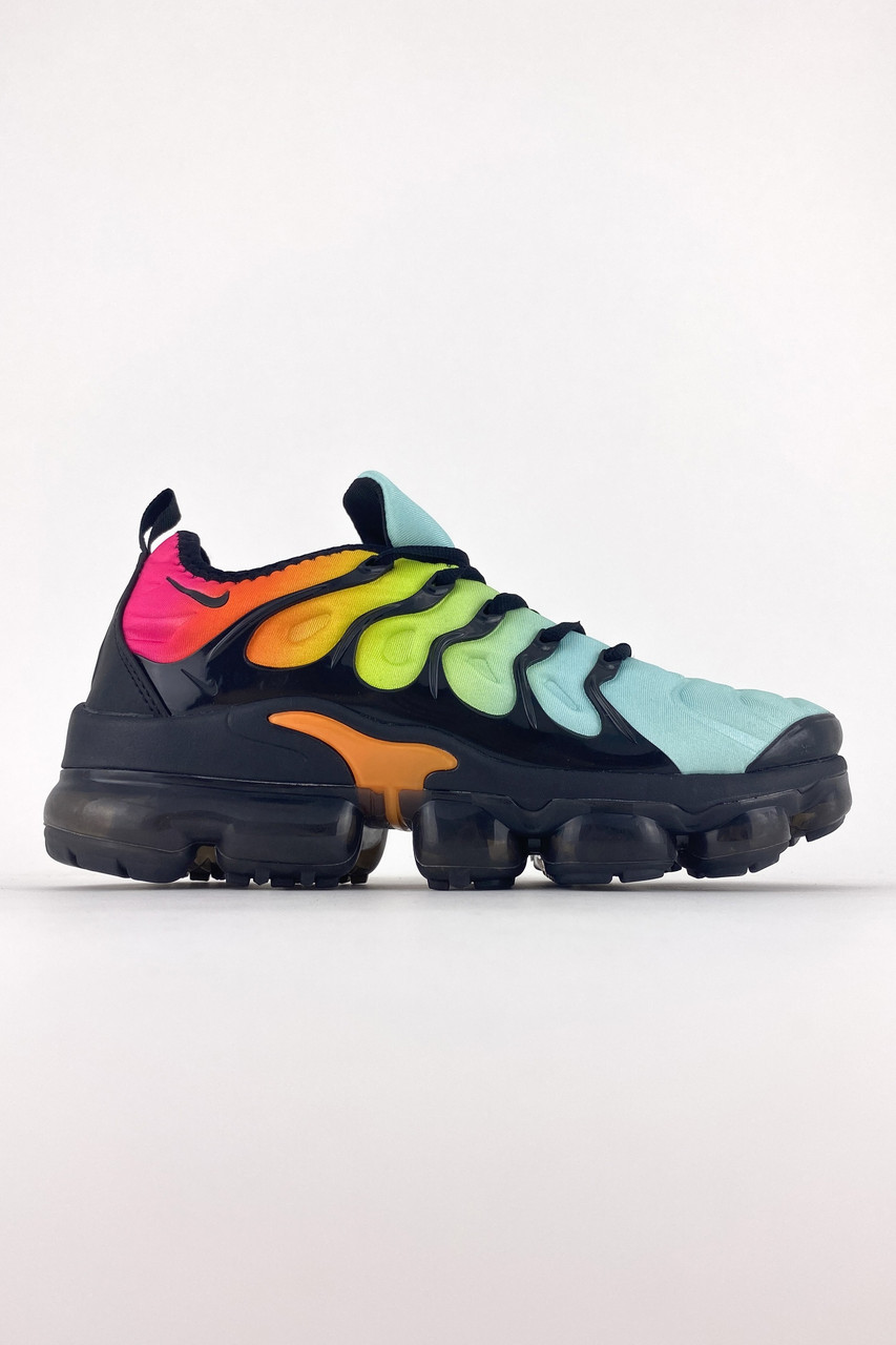 nike vapormax tropical