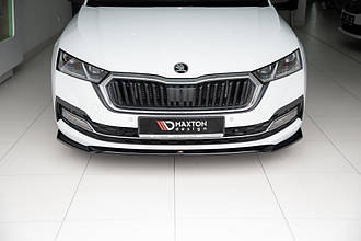 Накладка на передній бампер спліттер Skoda Octavia 2020+ г Шокода Октавіа