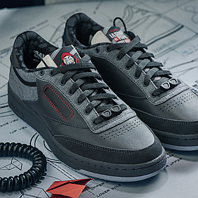 Оригинальные кроссовки Reebok La Casa De Papel Club C (GX9441)