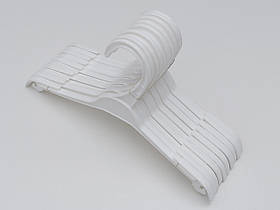 Плічка вішалки тремпеля V-V26 білого кольору, довжина 26 см, в упаковці 10 штук