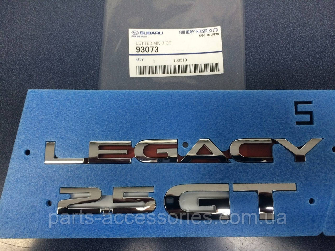 Subaru Legacy 2004-2010 Емблема значок на багажник Legacy 2.5 GT Новий Оригінал