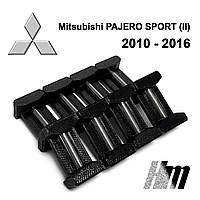 Втулка ограничителя двери, фиксатор, вкладыши ограничителей дверей Mitsubishi PAJERO SPORT (II) 2010 - 2016