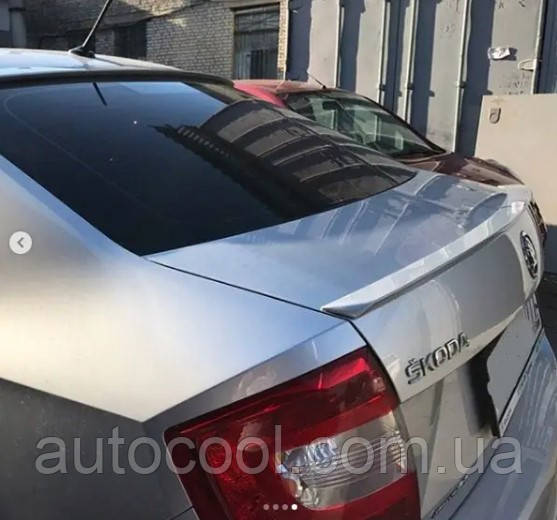 Спойлер багажника (лип спойлер, сабля, качиний хвостик) Skoda Rapid 2012+ г. Шкоду Рапід