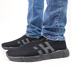 Чоловічі кросівки на літо