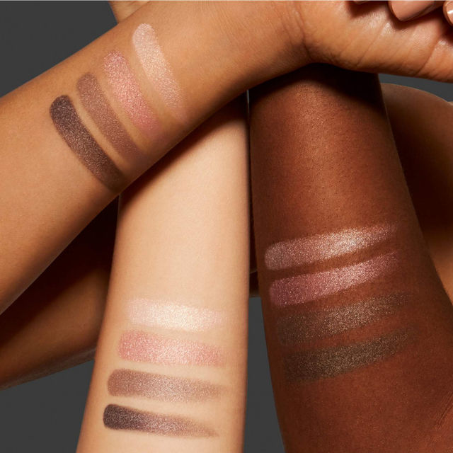 Tom Ford Eye Color Quad 04 First Frost свотчи Tom Ford Eye Color Quad 04 First Frost свотчи