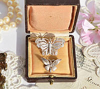 Брошка зі срібла у формі метелика