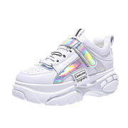 Жіночі кросівки, кеди, мокасини