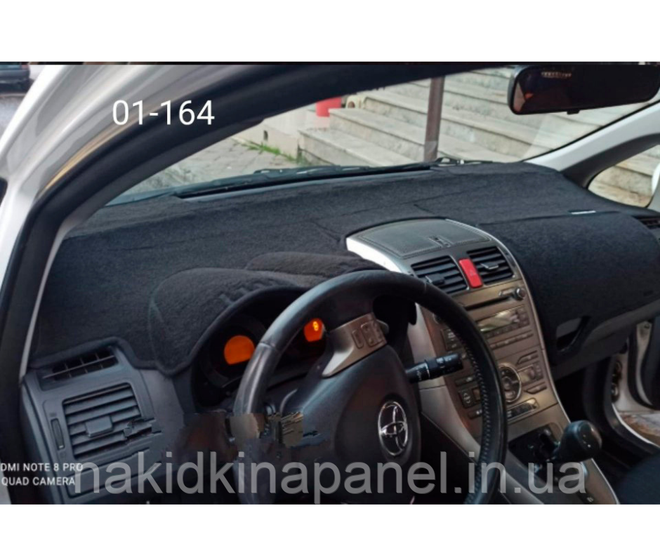 Накидка на панель приладів TOYOTA Auris, 2006-2012