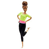Barbie Made to Move Barbie Yellow Top Барбі йога мулатка Аша, фото 7