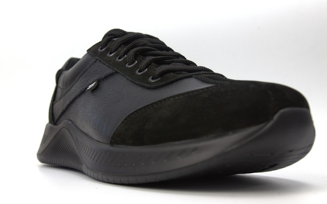 Облегченные летние мужские кроссовки черные обувь больших размеров Rosso Avangard DolGa Run Black BS