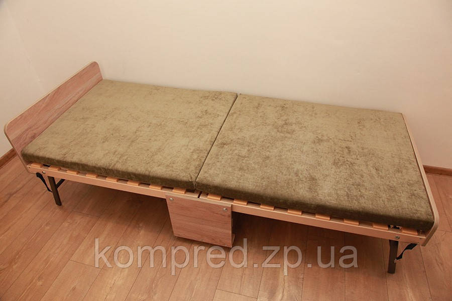 Розкладачка з ортопедичною основою та матрацом з холлофайбера