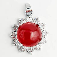 Кулон XР. Родій. Камені: гранатовий агат та білий циркон. Довжина: 26 мм. Ширина: 20 мм.