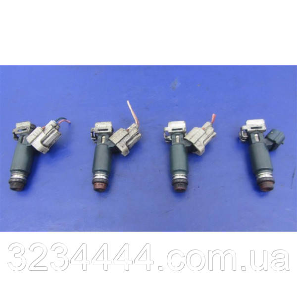 Форсунка топливная NISSAN MAXIMA A34 03-08