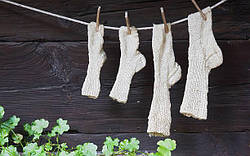 Хто вигадав шкарпетки і які були перші шкарпетки? Історія шкарпеток у нашій статті