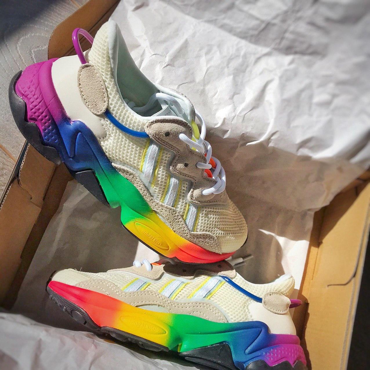 Кросівки чоловічі білі Adidas Ozweego Adiprene pride (00322)