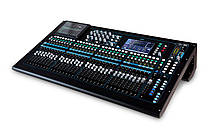 Цифровий мікшерний пульт Allen Heath Qu-32