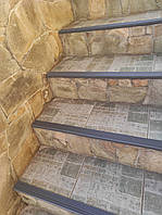 Самоклеюча антиковзна накладка на сходинку (Сіра)