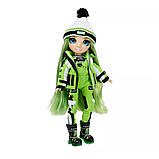 Лялька RAINBOW HIGH серії Winter Break ДЖЕЙД ХАНТЕР / Rainbow High Winter Break Jade Hunter Green Fashion Doll and Playset with, фото 3