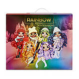 Лялька RAINBOW HIGH серії Winter Break ДЖЕЙД ХАНТЕР / Rainbow High Winter Break Jade Hunter Green Fashion Doll and Playset with, фото 9