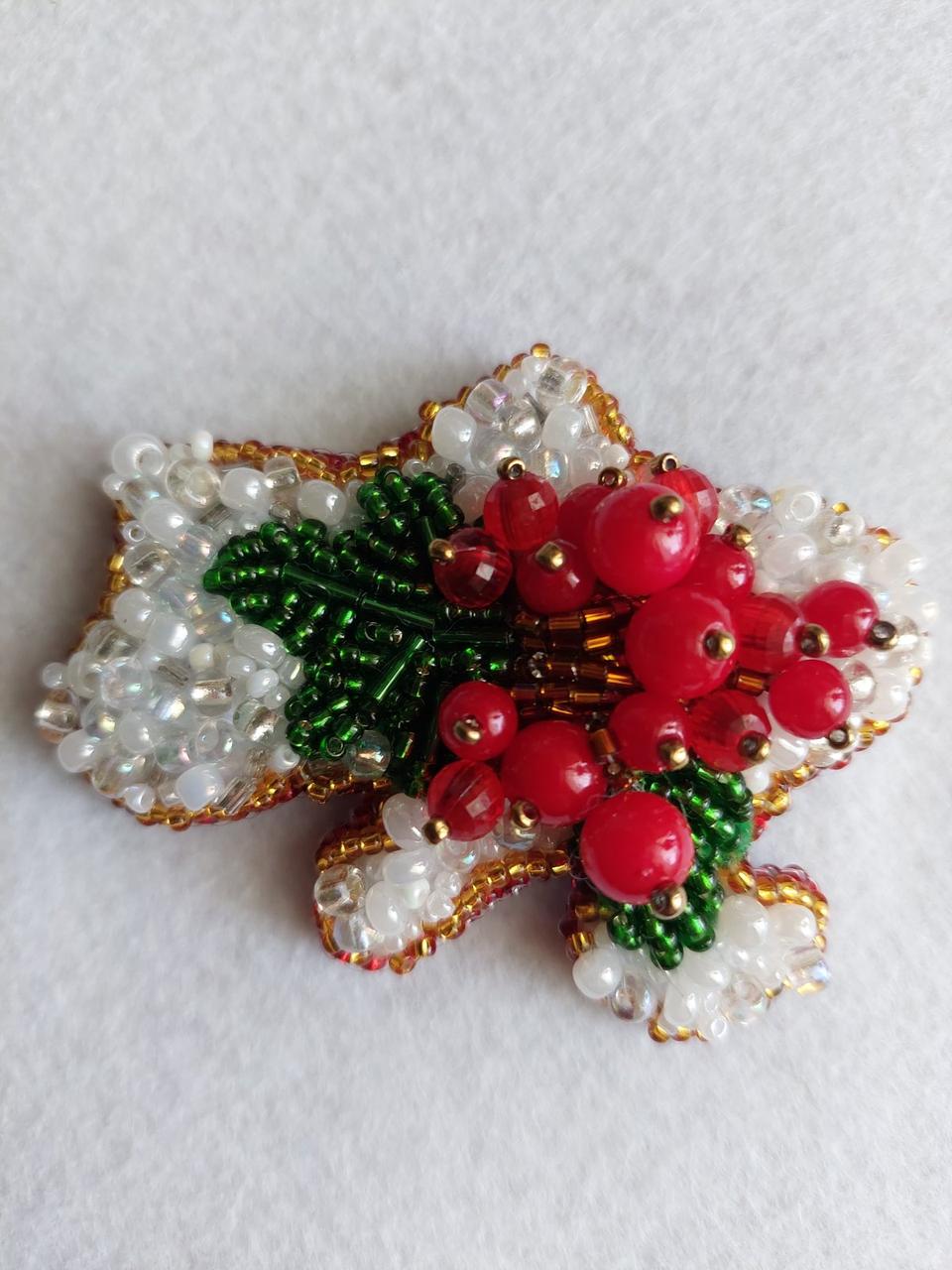 Брошь ручної роботи «Україна»