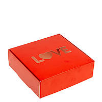 Коробка з вікном "LOVE" 150х150х50, червона