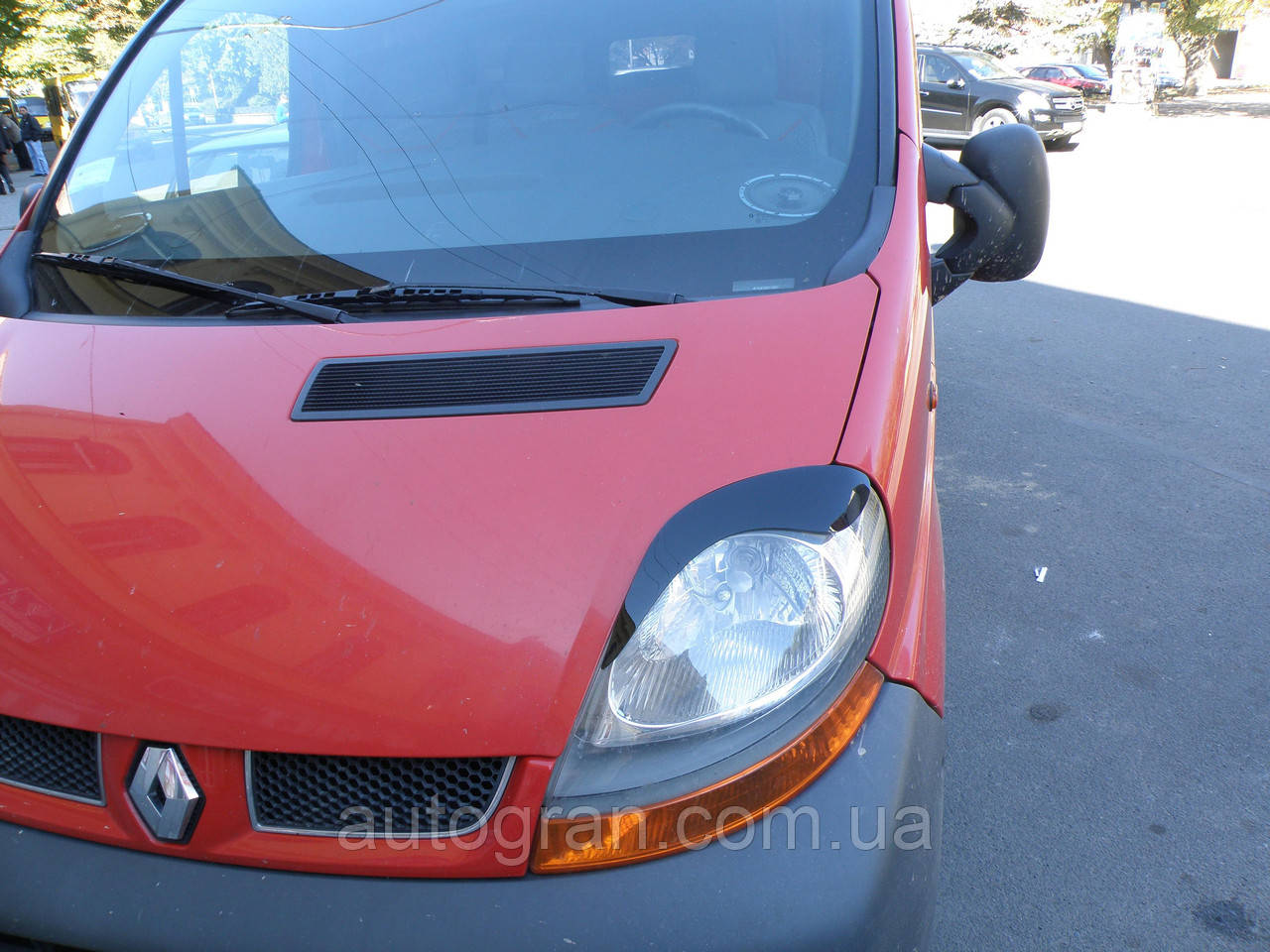 Вії на фари Opel Vivaro тип2