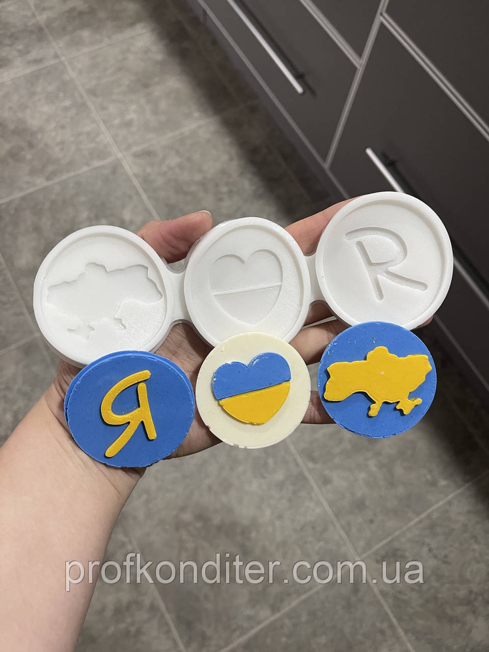 ЕКСКЛЮЗИВ! Силіконовий Молд для шоколаду та мастики "Я люблю Україну"